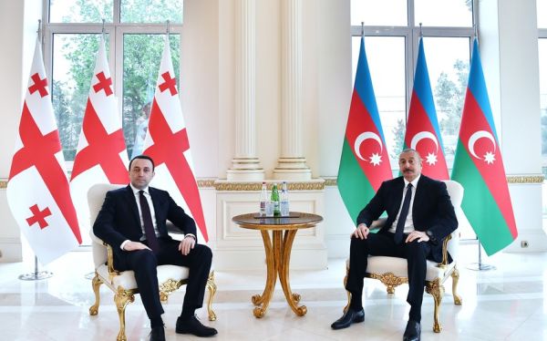azerbaycan-prezidenti-gurcustanin-bas-nazirini-qebul-edib-yenilenib